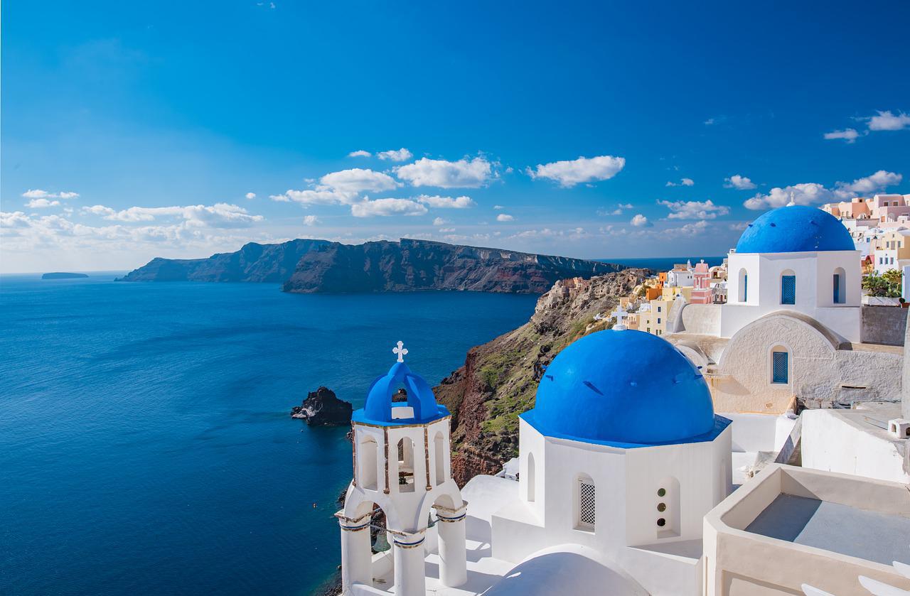 santorini-Fr6cH.jpg