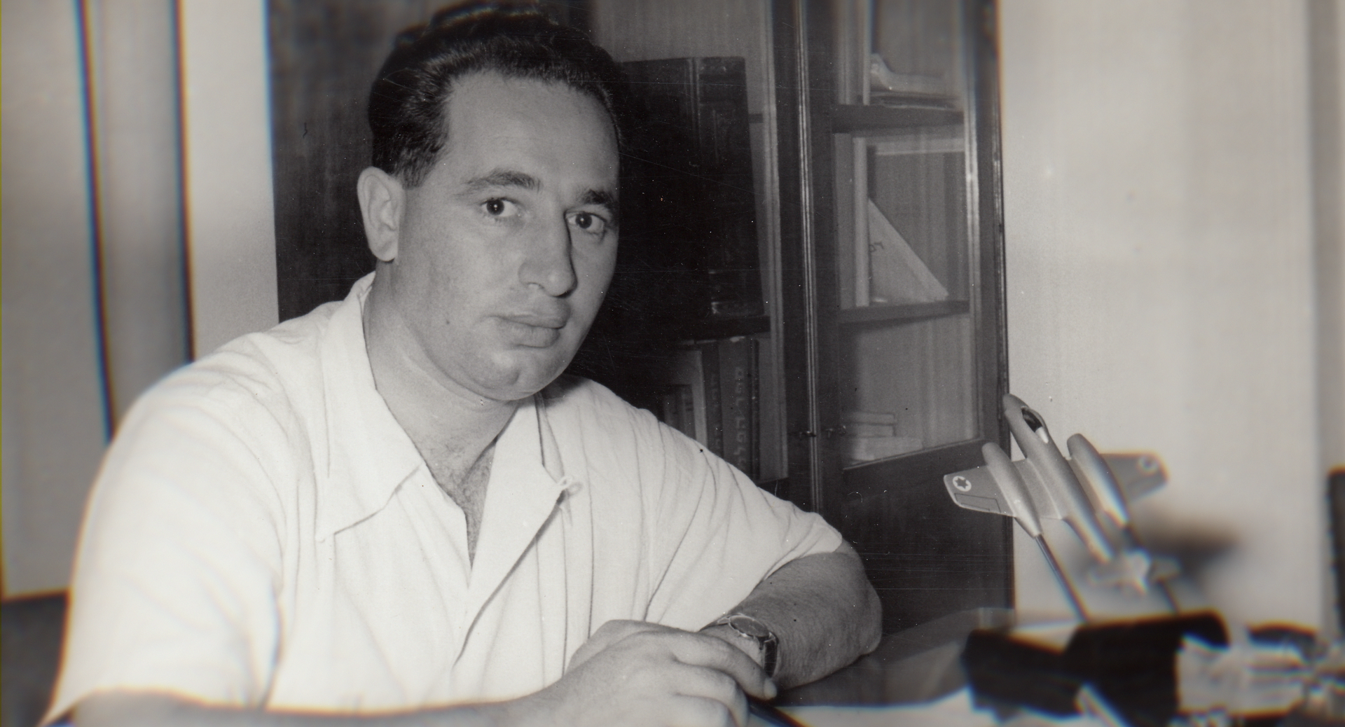 never-stop-dreaming-the-life-and-legacy-of-simon-peres.png