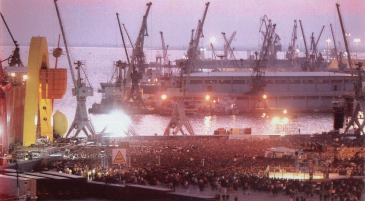 u2-2.jpg
