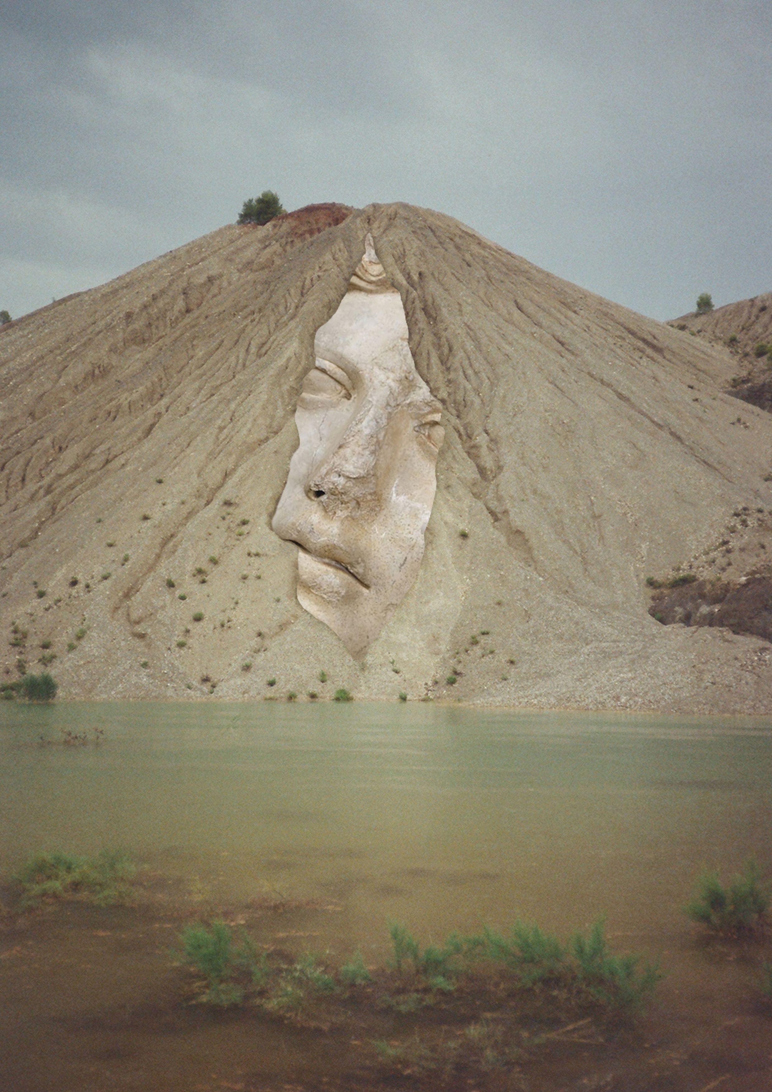 not-a-blank-negative-masmanidi.jpg
