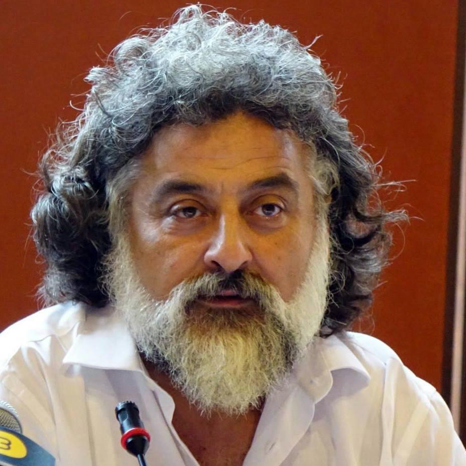 Αναστασάκης