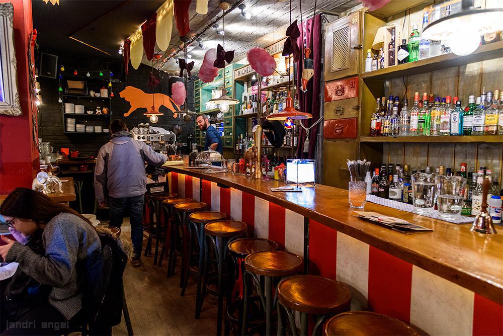 Διατηρητέο (34)