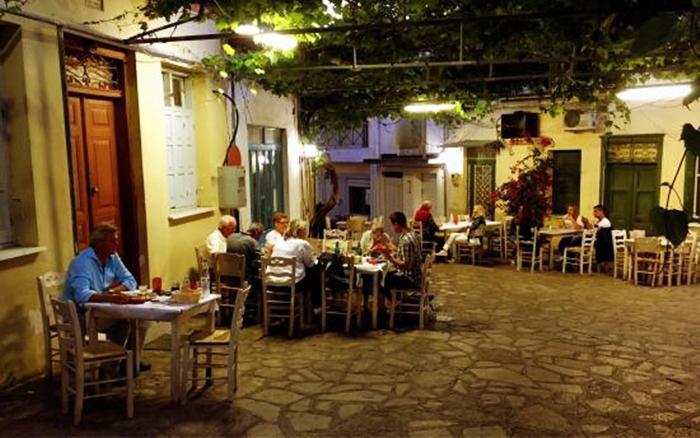 Ταβέρνα Τριαντάφυλλος