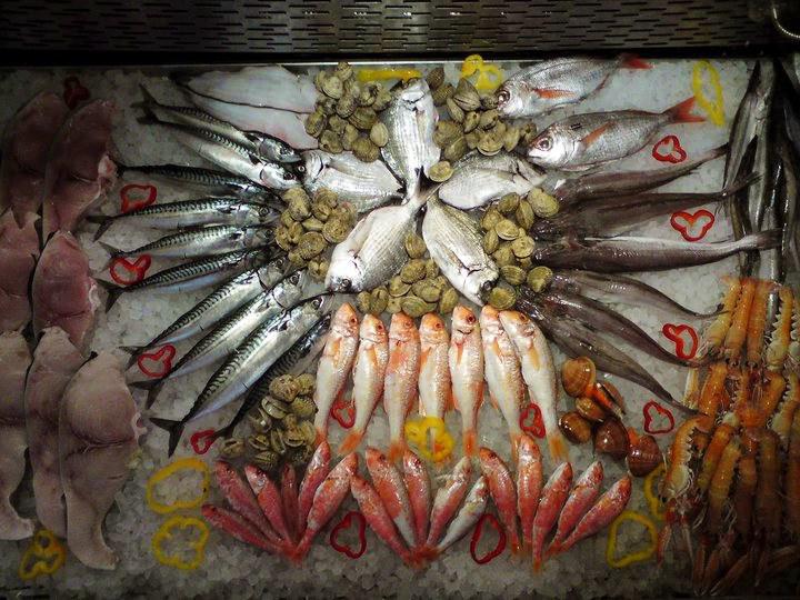 ουζερί-αγορά