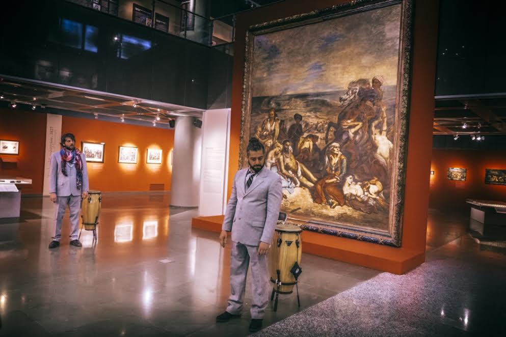 σκηνοθετοντας