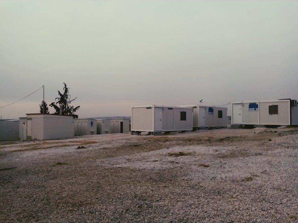 στρατόπεδο 9