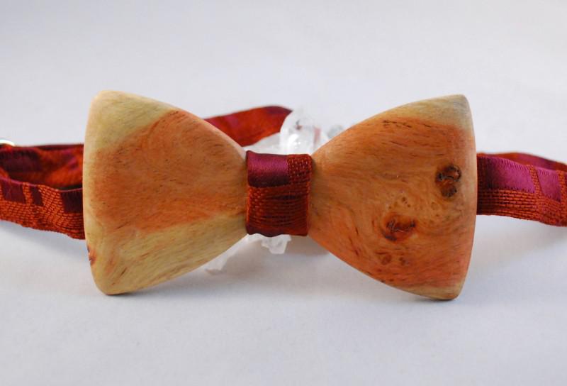 τζεπέτο-ξύλινη-κολεξιόν-χαρουπιά