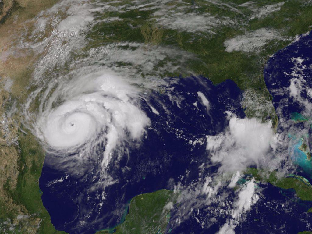 ο-μεγαλύτερος-τυφώνας-στο-τέξας-εδώ-κα-224390
