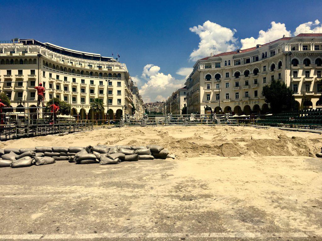 η-πλατεία-έγινε-γήπεδο-beach-volley-330464