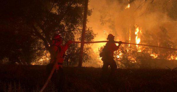 επεκτείνεται-με-ταχύτητα-πυρκαγιά-στ-340641