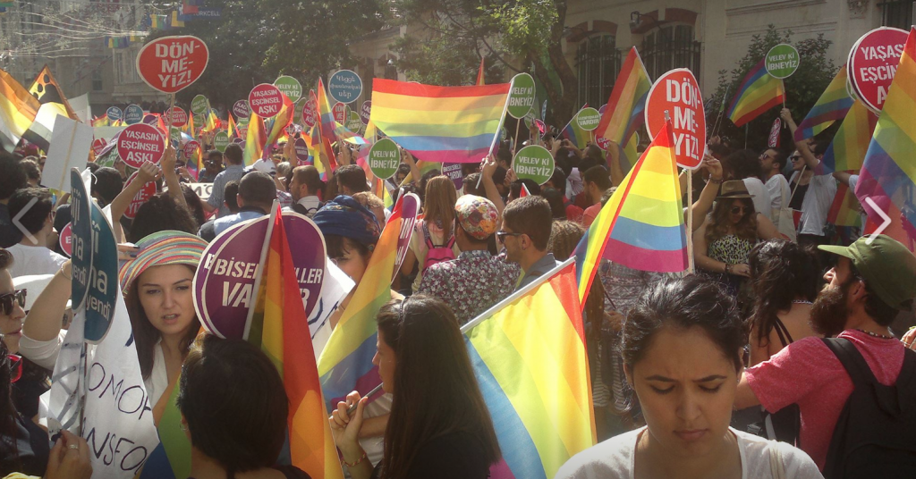 έγινε-το-gay-pride-στην-κωνσταντινούπολη-παρά-339118