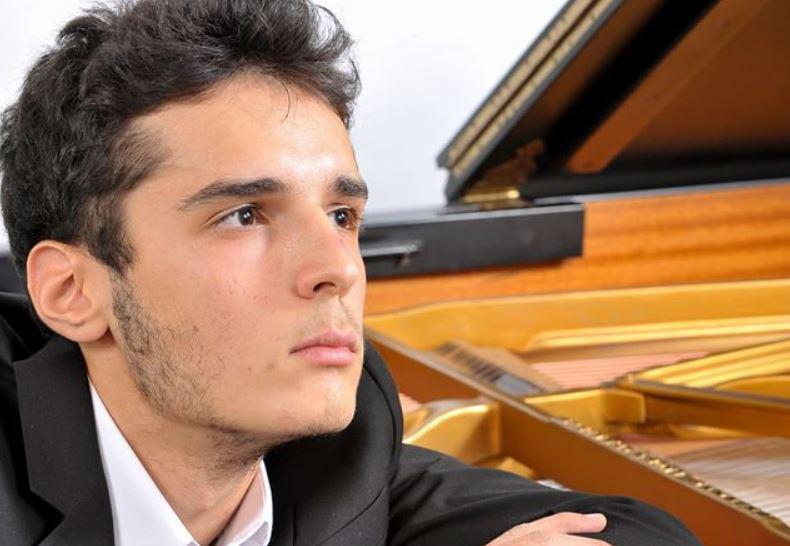 ο-23χρονος-πιανίστας-γρηγόρης-ιωάννου-κ-377764