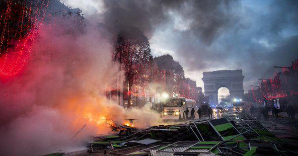 γαλλία-μια-πόλη-σε-κατάσταση-πολιορκ-387007