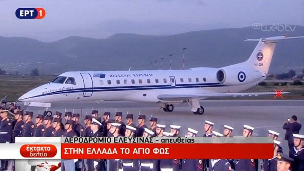 έφτασε-στην-αθήνα-το-άγιο-φως-437169