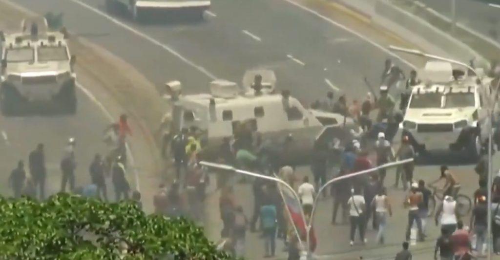 βενεζουέλα-όχημα-της-εθνοφρουράς-παρ-437907