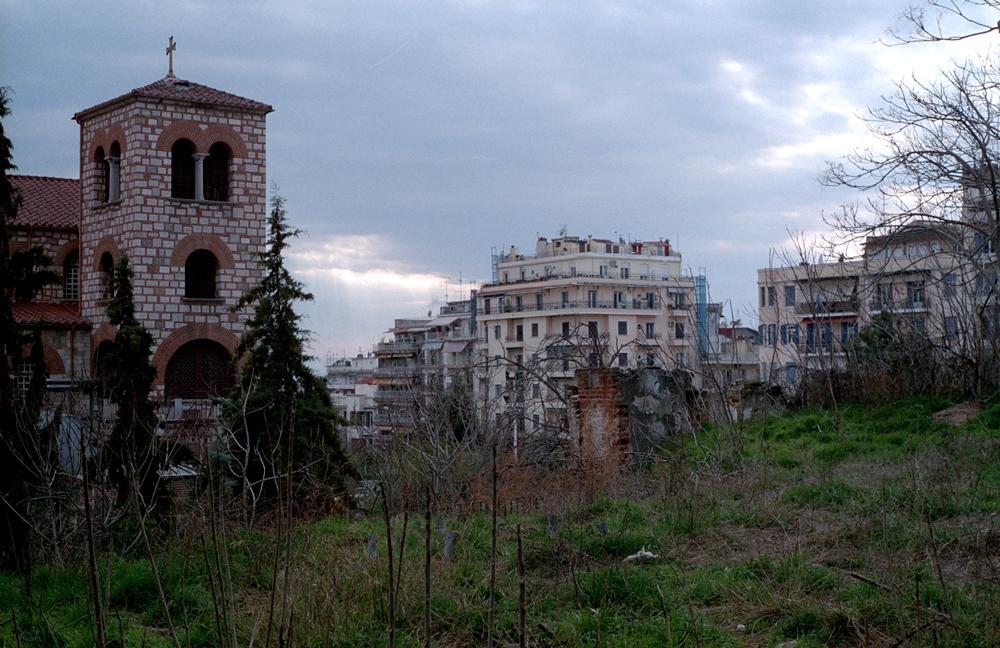 ένας-flaneur-στη-θεσσαλονίκη-ερείπια-ψυχρά-σ-447644