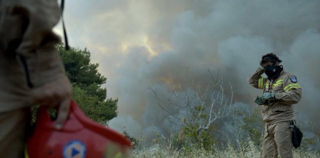 ενημερωση-εκτός-ελέγχου-η-φωτιά-στον-κ-468373