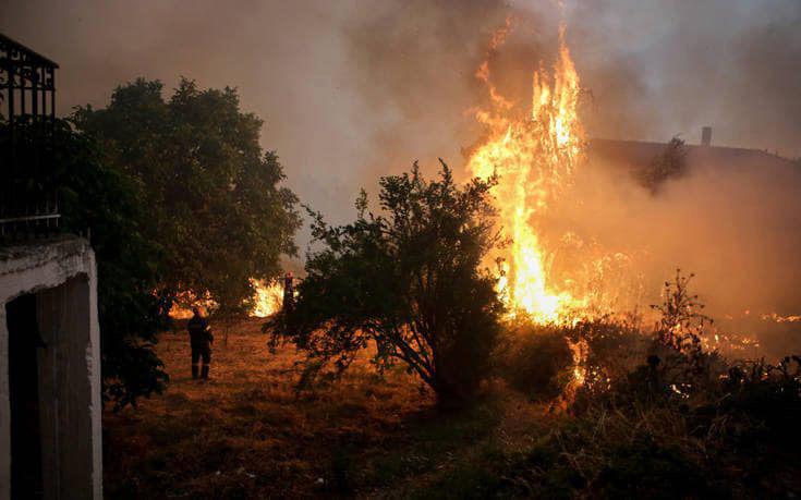 ενισχύονται-οι-δυνάμεις-της-πυροσβεσ-476755