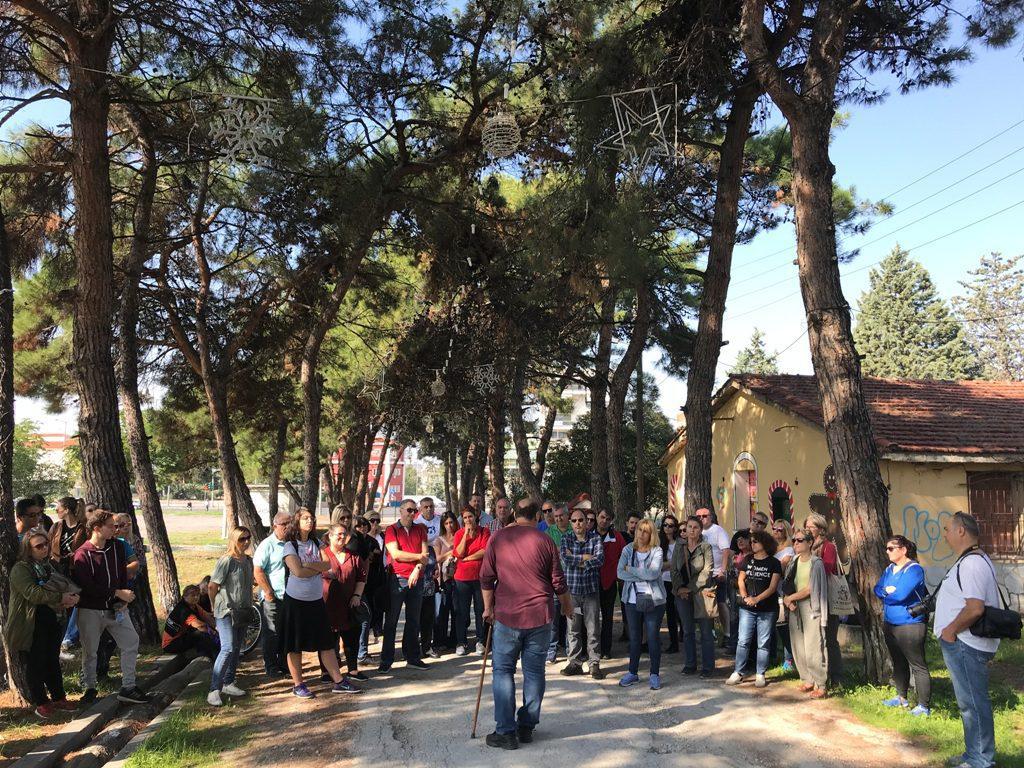 ένας-ωραίος-περίπατος-για-την-αυριανή-502742