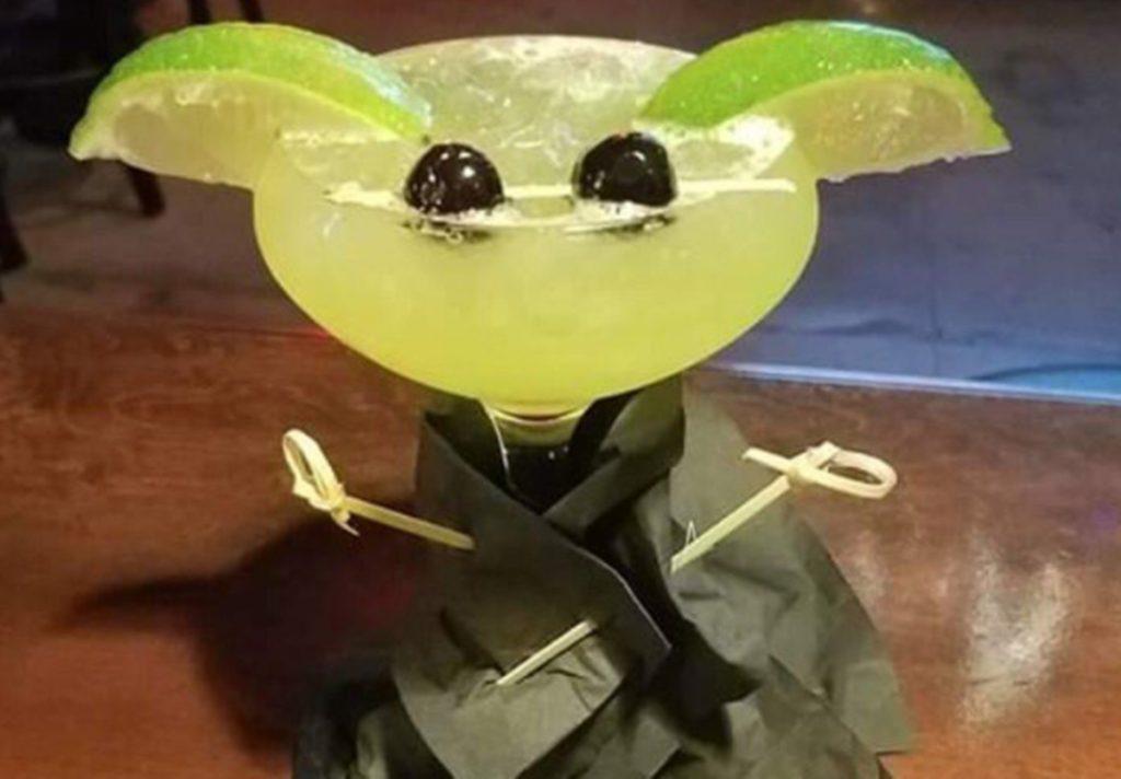 to-baby-yoda-coctail-είναι-πλέον-γεγονός-531343