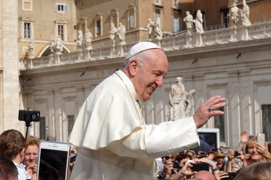 ο-πάπας-φραγκίσκος-καταδικάζει-τον-ι-521653