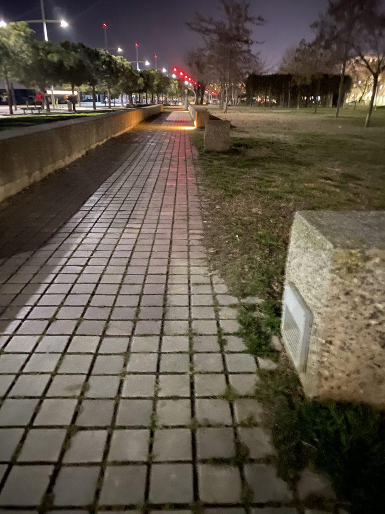 παραλια καμένες λάμπες 