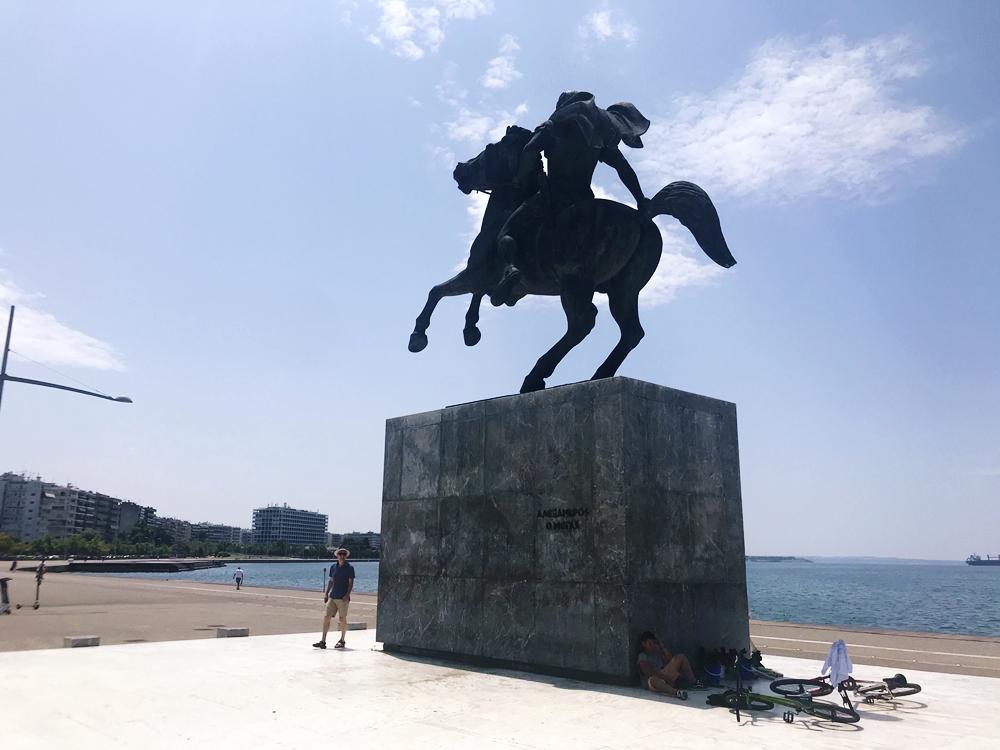 άγαλμα-μεγάλου-αλεξάνδρου-στη-θεσσαλ-547854