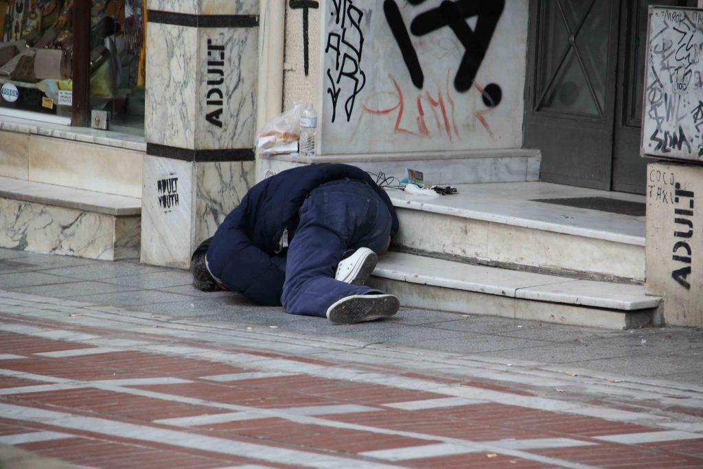 πλατεία-ναυαρίνου-κυριακή-πρωί-563274