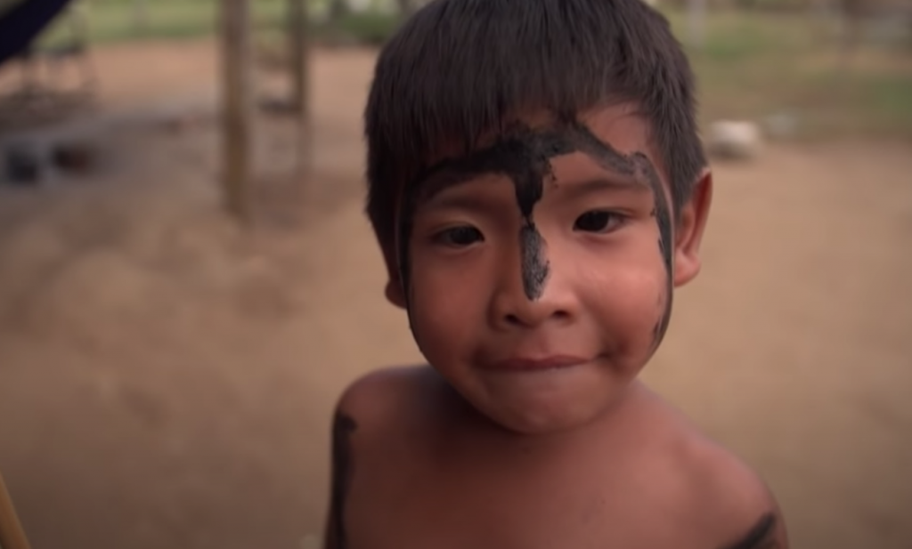 ιθαγενείς-του-αμαζονίου-φεύγουν-στη-ζ-591420