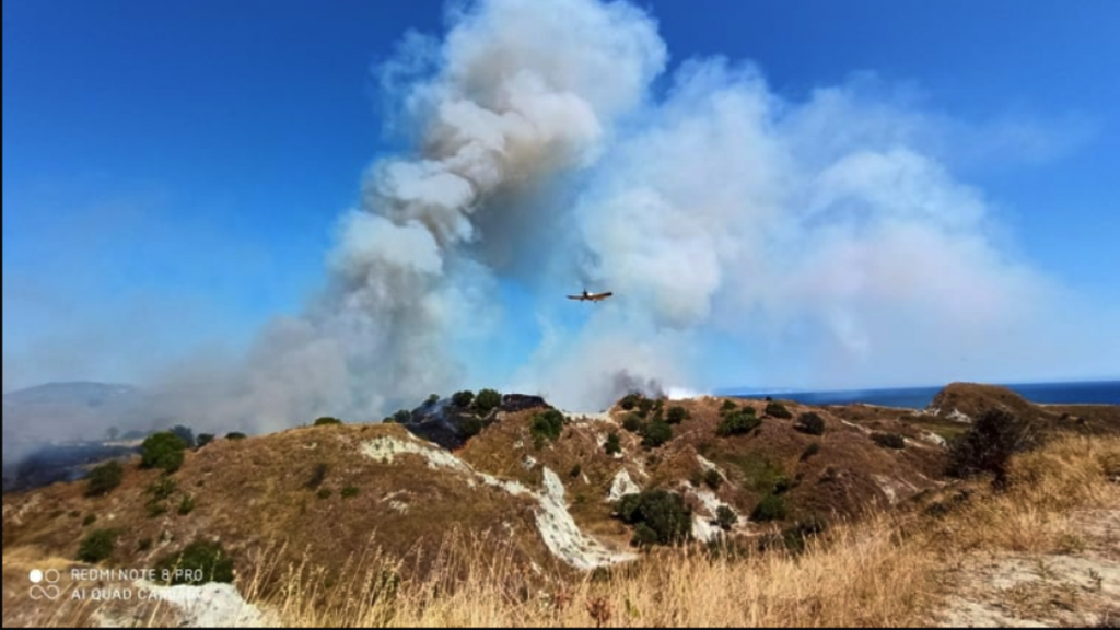 εξελιξη-υπό-μερικό-έλεγχο-η-φωτιά-στην-628397