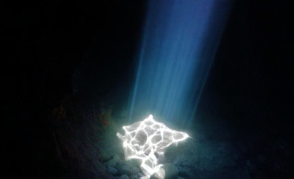 Σπηλιές θαλασσινες