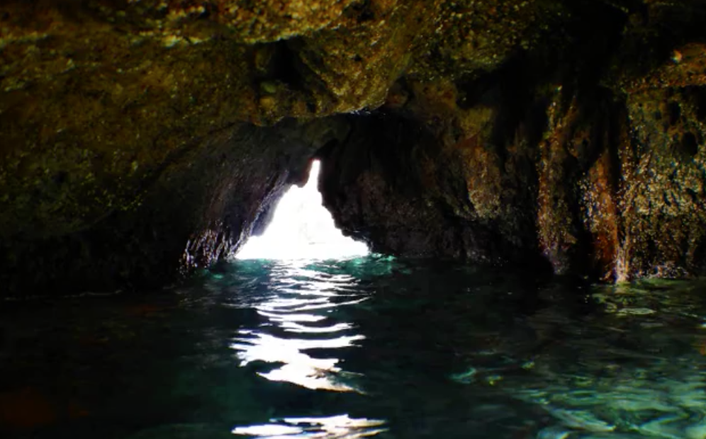 Σπηλιές θαλασσινες