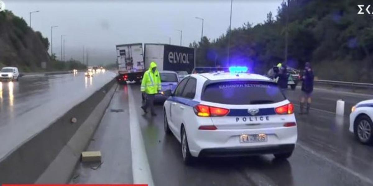 νταλικα τροχαιο