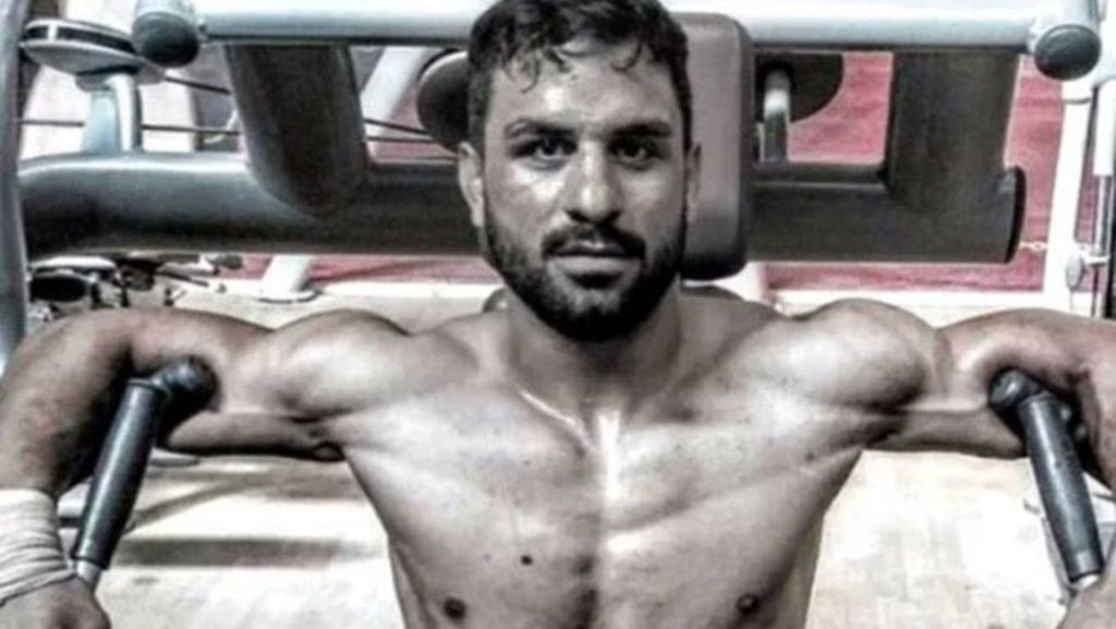 ιράν-εκτελέστηκε-ο-παλαιστής-ναβίντ-α-655740