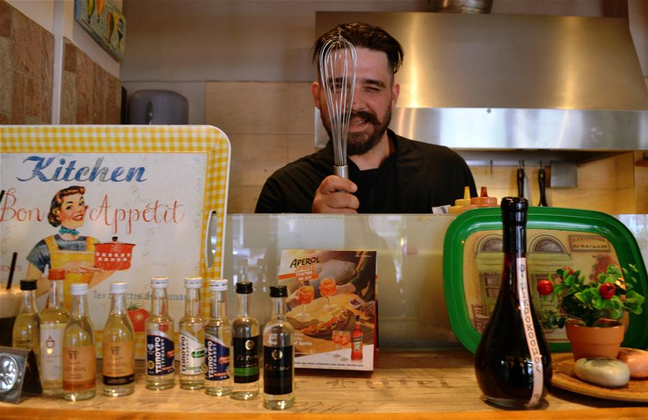 Νικόλαος Μάνος 3