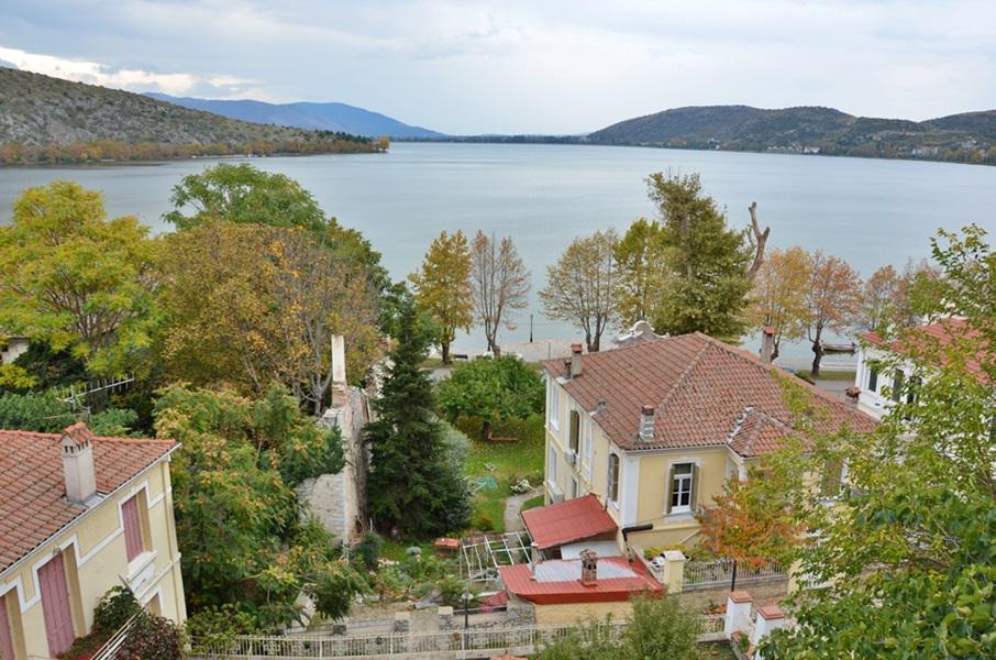 Petrito - Χειμώνας στην Καστοριά - ΑΝΟΙΓΜΑ