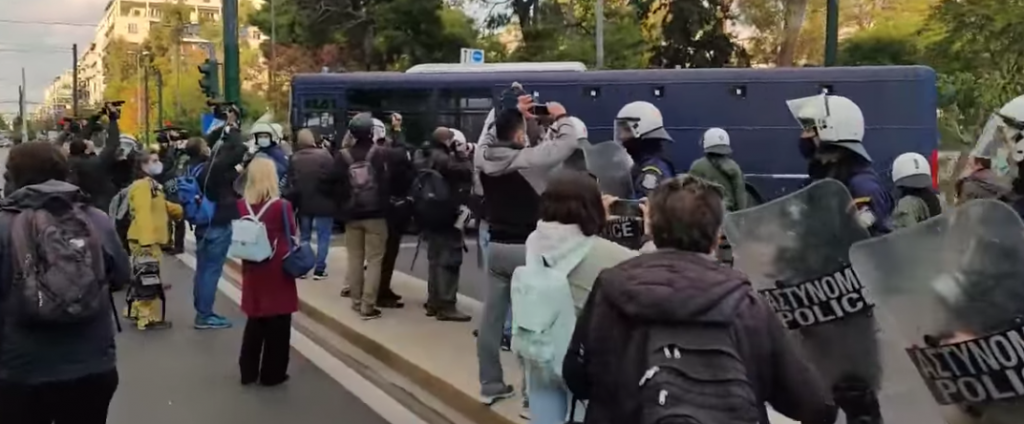 εικόνες-μιας-διαρκούς-απαξίωσης-685380