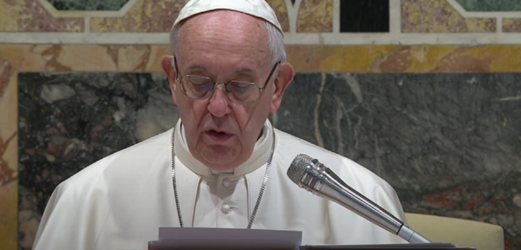 πάπας-φραγκίσκος-έφτασα-κι-εγώ-κοντά-σ-688448