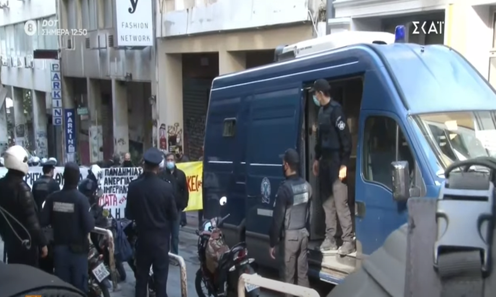 προσαγωγές εξάρχεια