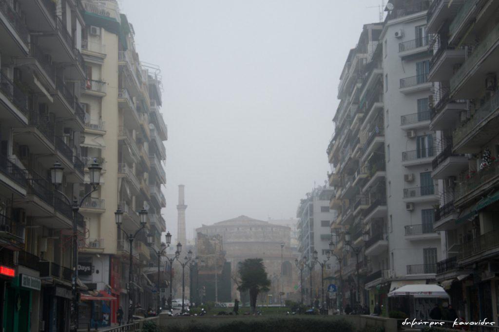 με-ομίχλη-ξύπνησε-η-θεσσαλονίκη-702209