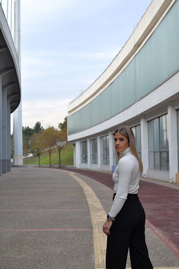 Κέλλυ Σαμάνη 4