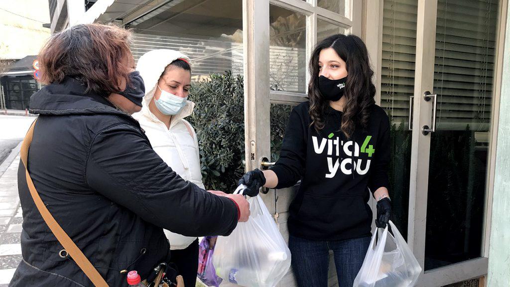 το-vita4you-προσφέρει-το-γεύμα-σε-100-συνανθρώπο-721869