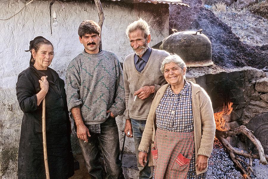 134.Raki_Crete_Wolfgang.Bernauer_small