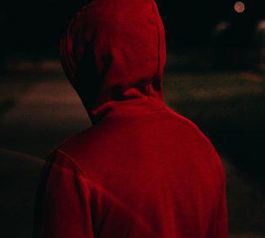 αστυνομία-κουκουλοφορος-696x390