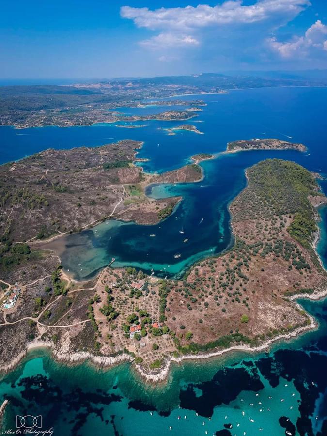 διάπορος