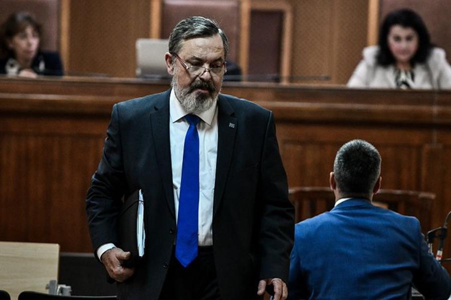 παππάς