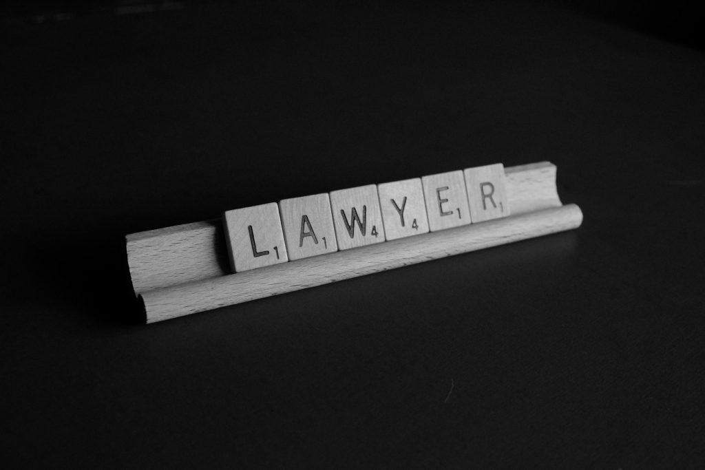 ερευνα-το-32-των-γυναικών-δικηγόρων-δέχ-824034