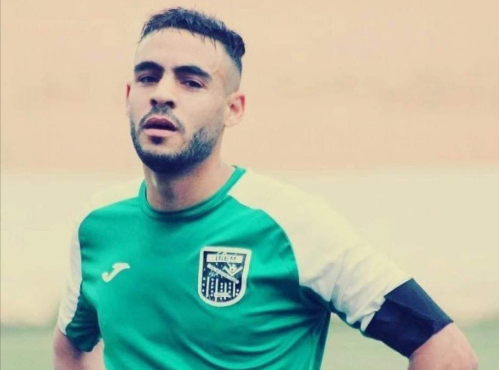 ποδοσφαιριστής-στην-αλγερία-πέθανε-α-862490