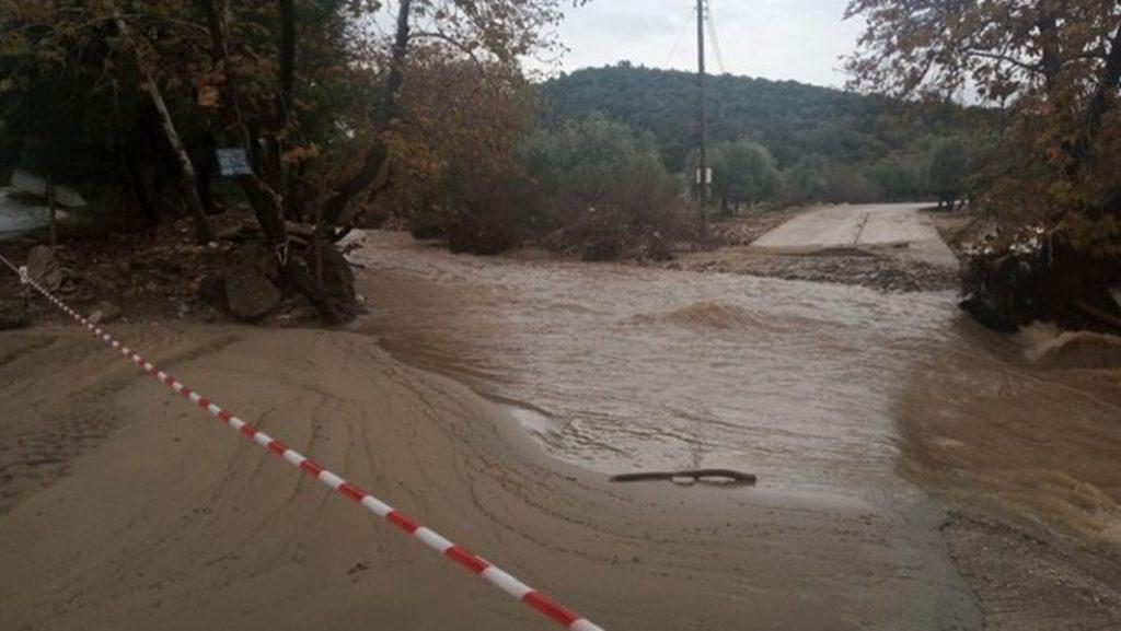 τρίκαλα-υποχωρούν-τα-νερά-στους-ποταμ-855753