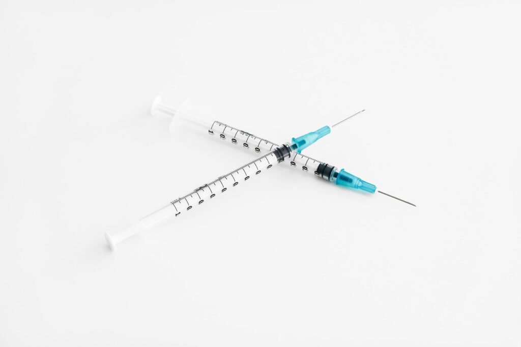 επέκταση-εμβολιασμών-κατά-covid-στην-αγγλ-880872